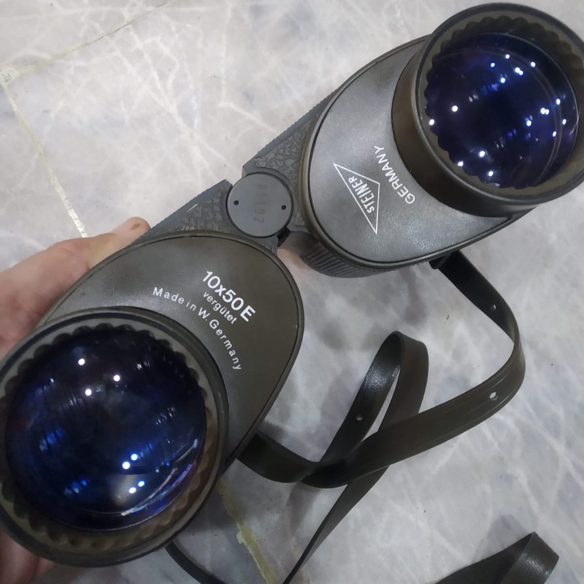 What does 10x50 mean in binoculars?